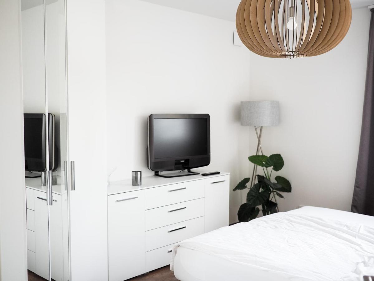 Moderne Ferienwohnung Mit Seeblick & Terrasse 96Qm 大雷申 外观 照片