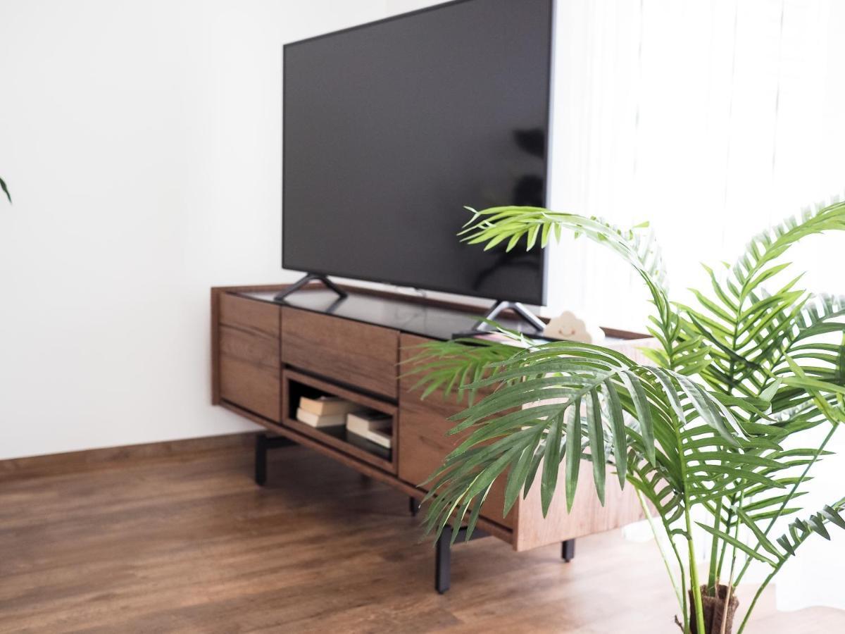 Moderne Ferienwohnung Mit Seeblick & Terrasse 96Qm 大雷申 外观 照片